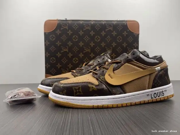 LUCY OW 1 Jordan x Off-Louis AJ1 Air LOW 0508